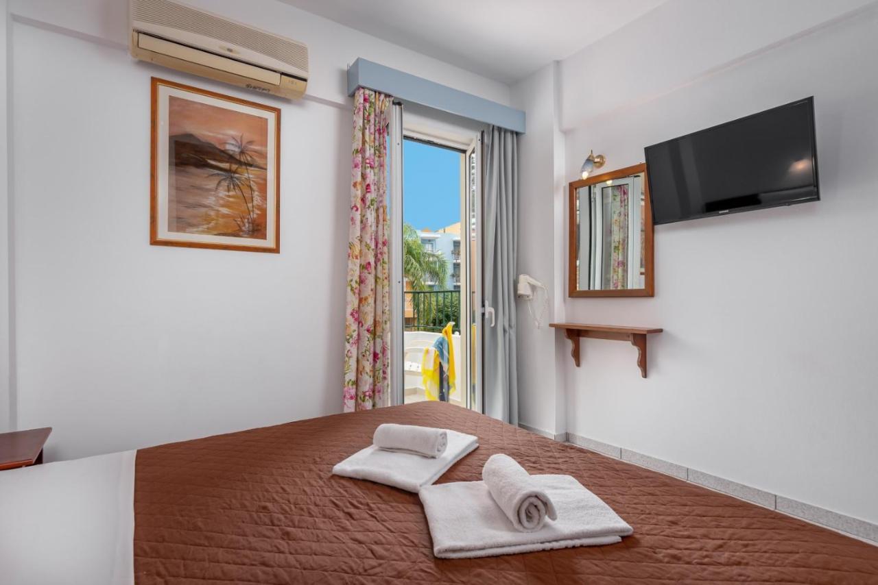 Bellos Hotel Apartments 헐소니소스 외부 사진