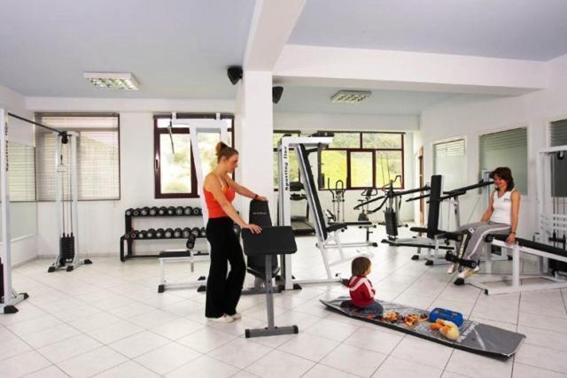 Bellos Hotel Apartments 헐소니소스 외부 사진