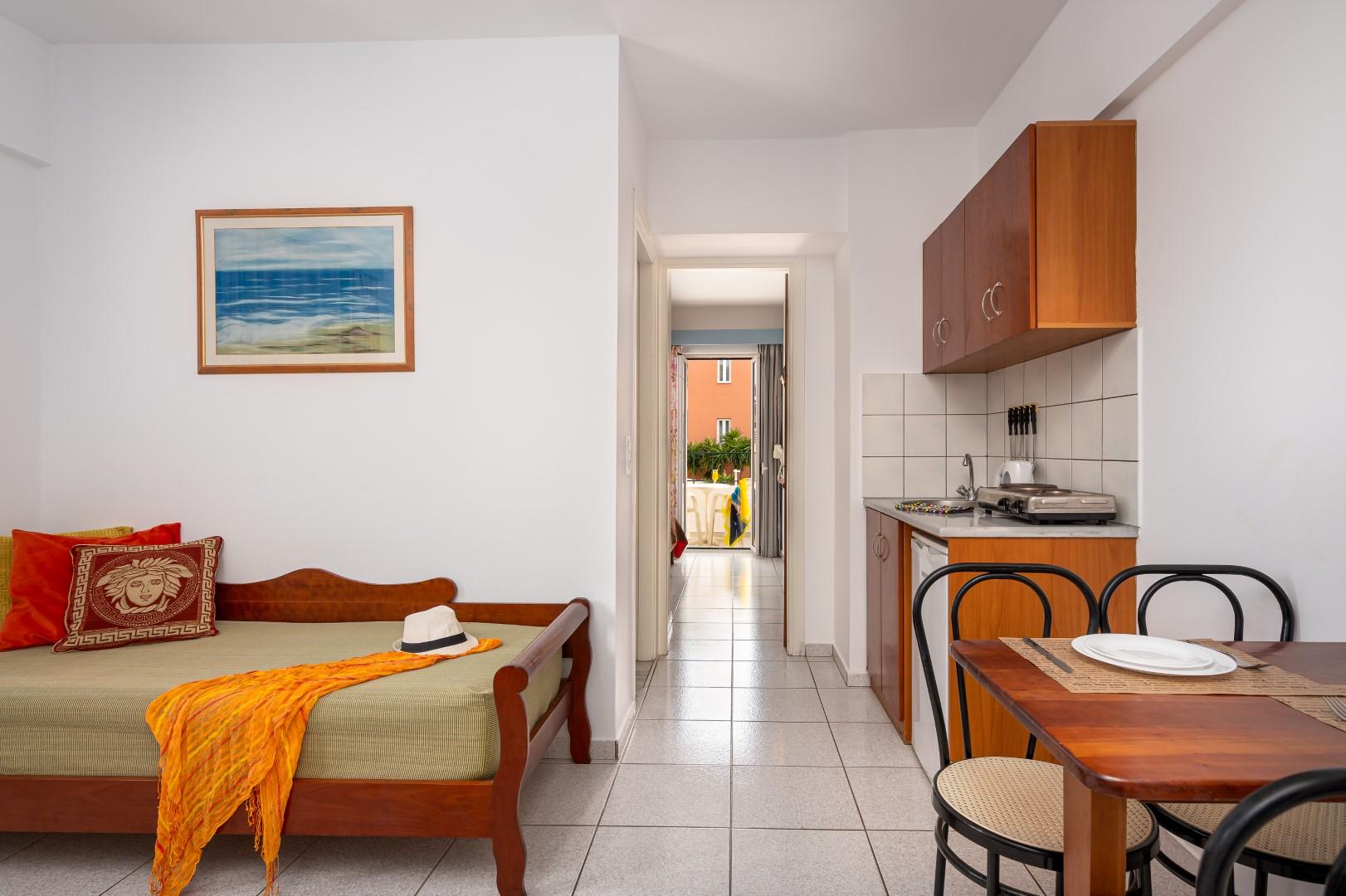 Bellos Hotel Apartments 헐소니소스 외부 사진